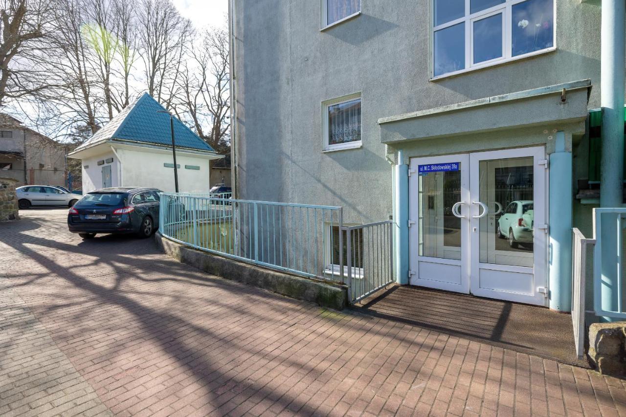 Apartament Sklodowskiej-Curie By Renters Miedzyzdroje Exterior photo